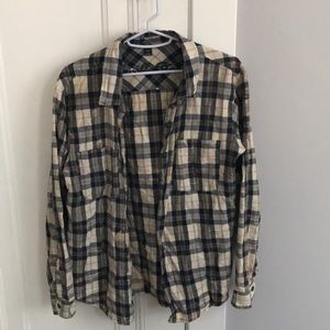 Women’s distressed plaid shirt